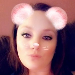 Meet your Posher, Brittney